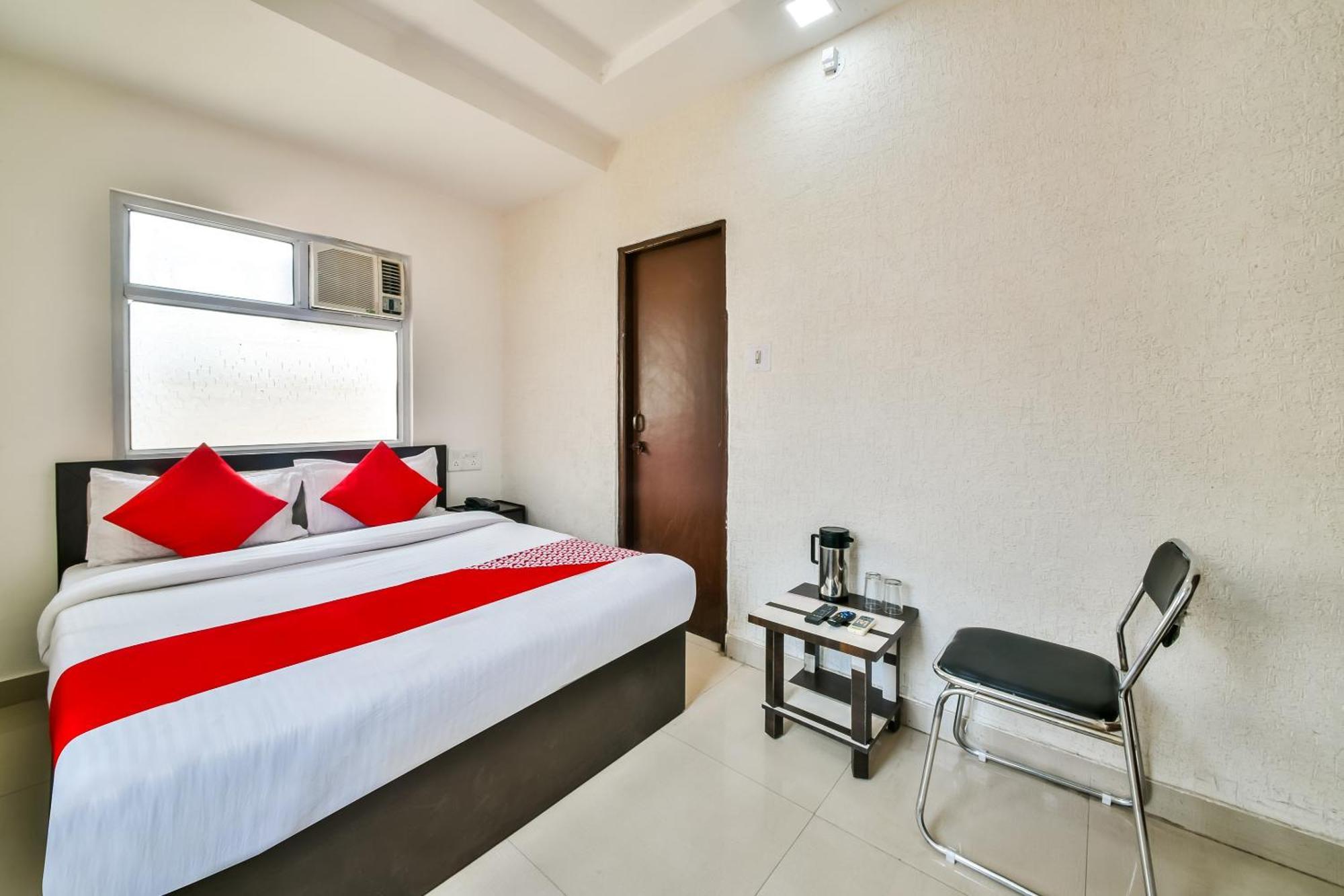 Hotel O 19660 Hotel Tirupati Residency Кота Экстерьер фото