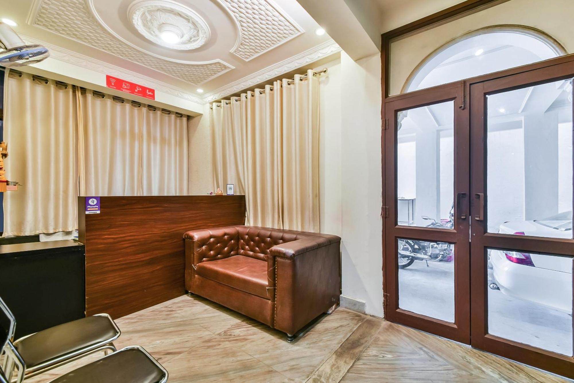 Hotel O 19660 Hotel Tirupati Residency Кота Экстерьер фото