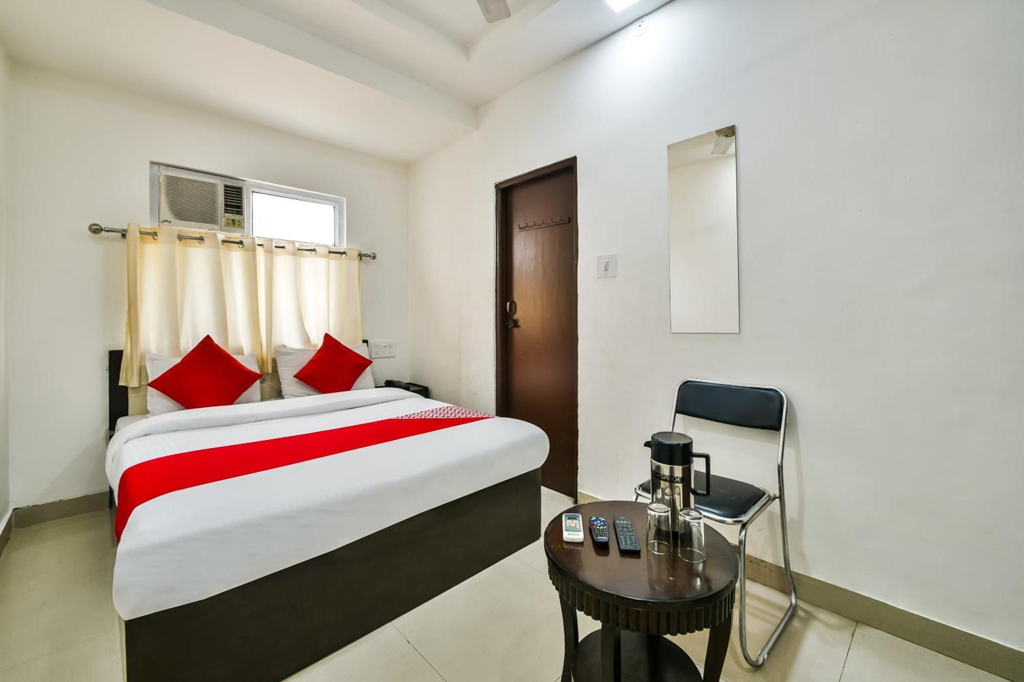 Hotel O 19660 Hotel Tirupati Residency Кота Экстерьер фото