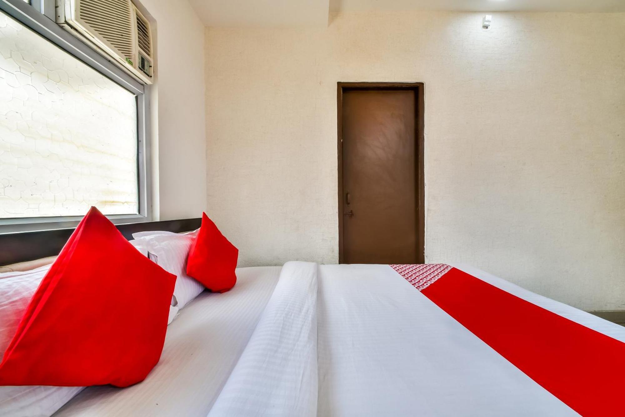 Hotel O 19660 Hotel Tirupati Residency Кота Экстерьер фото